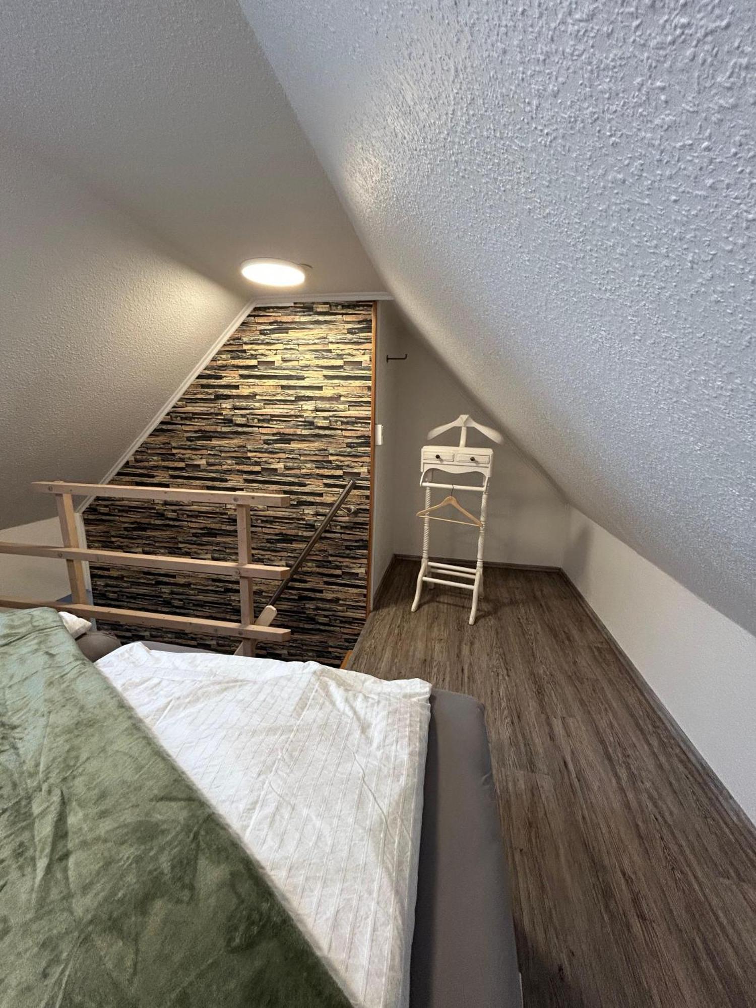 Gemuetliche Maisonette-wohnung In Menden Sankt Augustin